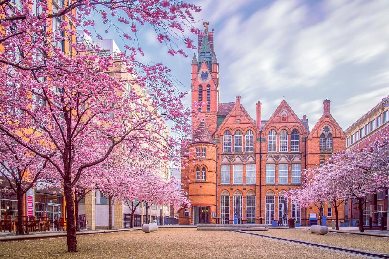 Haus City Centre 2 Bedroom Apartment L Parking L Balcony L Wifi L Smart Tv L Arcadian L China Town Birmingham Esterno foto